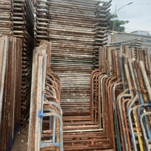 Giàn giáo giá rẻ tại tan Uyên bình dương 